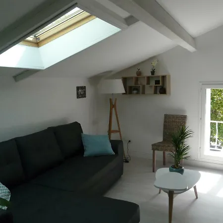 Apartment Bleu De